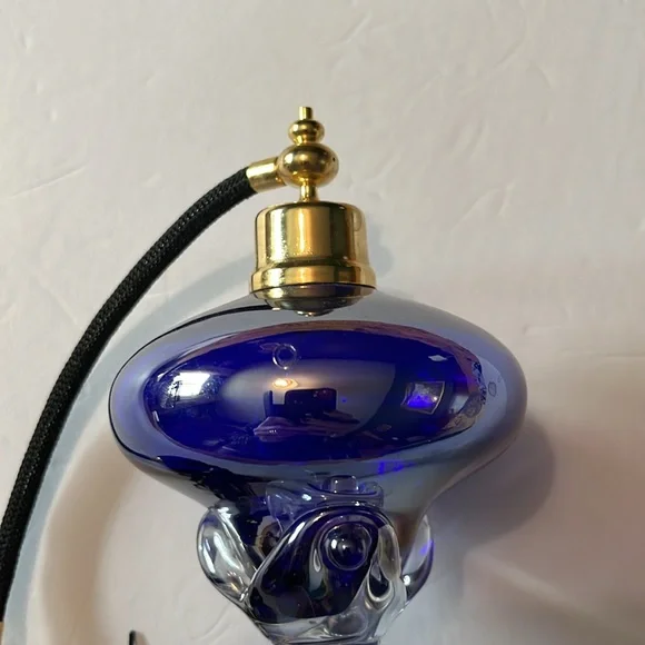 Vintage Carnival Glass Atomizer - Picture 5 of 5